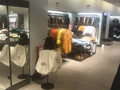 -ZARA(凯德乐峰广场店)