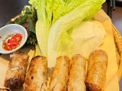 -大头虾越式风味餐厅(光明广场店)