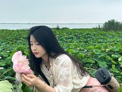 -七的湖·晚芳亭·阳澄湖农家菜·大闸蟹(莲花岛店)