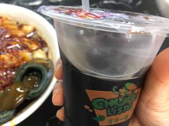 酸梅汤-何老二卤汁凉粉