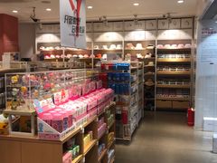 -名创优品(河南郑州健康路2店)