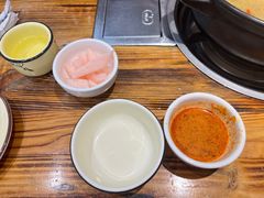 -菌之家·专业纯野生菌火锅·特色炒菌