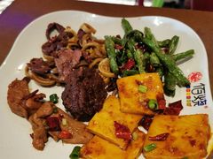 -佰烧海鲜烤肉火锅自助(熙地港店)