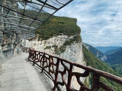 -鹿院坪生态旅游景区