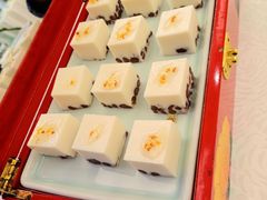 -品海楼·大连海胆锅贴馆(东港店)