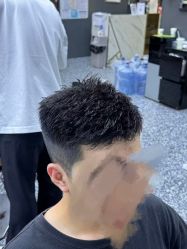 -藤野造型专业烫染接发