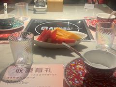 -尚尚仙·酸汤猪手·猪肚鸡火锅(华联万柳购物中心店)