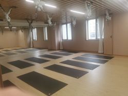 -酉嘉瑜伽YO+YOGA