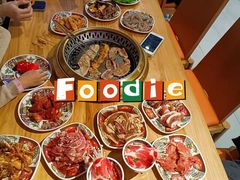 -汉江山料理级自助烤肉黑金冠(周口好吃城店)