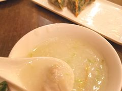 鱼片粥-广州中心皇冠假日酒店·百粤楼
