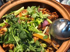 -胡须佬鸡煲四季火锅(海雅缤纷城店)