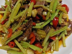-建哥老菜馆(瑞达公寓一店)