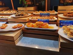 -锤头鲨毛肚海鲜烤肉自助餐厅(国购广场店)