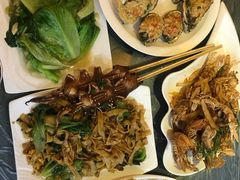 -覃记海鲜美食餐厅