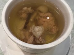 五指毛桃炖龙骨汤-如丰晟宴(长安万达店)