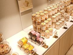 -好利来(曲江龙湖店)