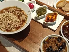 -松鹤面馆·古法焖肉面(观前店)