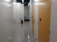 -安东易迷你自助仓储寄存仓库(顾戴路店)