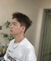-奈时造型
