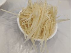 -老西白点心店