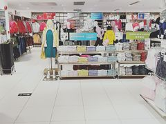 -优衣库(上海正大广场店)
