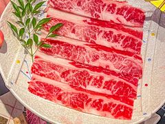 -山川小町·极番烧肉(新地假日广场店)