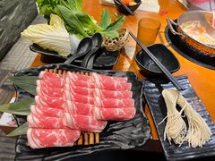 -呷哺呷哺(延安西路店)