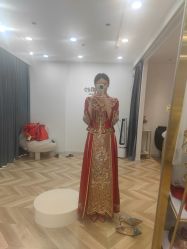 -予白婚纱礼服馆