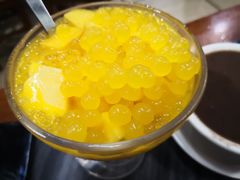 杨枝甘露-黄师奶甜品店