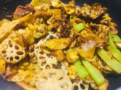 干锅牛蛙-蛙蛙叫干锅年代(簋街总店)