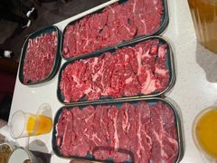 -牛村来人潮汕牛肉火锅(西单店)