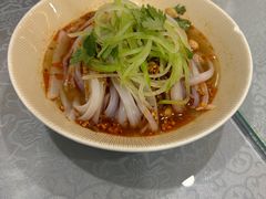 -汗腾格里·风味餐厅(新疆驻京办店)