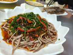 -洪霞餐馆