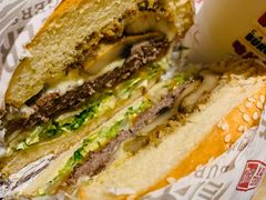 -The Habit Burger Grill 哈比特汉堡(复兴soho店)