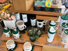 零售区-星巴克(深圳前海香缤大厦分店)