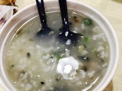 皮蛋瘦肉粥-西苑美食城(龙湖星悦荟店)