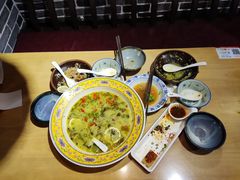 -裕鼎鲜·新中菜(金鼎广场店)