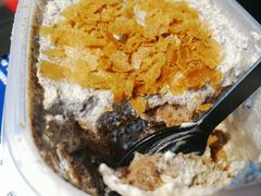 奥利奥咸奶油焦糖脆-一块甜品店