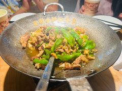 -费大厨辣椒炒肉(万家丽一店)