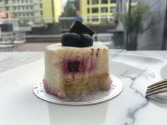 -UNI UNI(环亚凯瑟琳店)