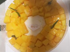 -山与蓝·轻糖鲜果蛋糕(勒泰店)