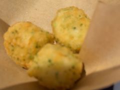 -必胜客(龙泉万达店)