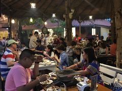 -芭提雅Amporn Seafood自助餐厅