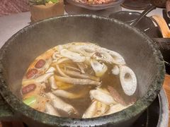 -芸山季·云南山珍菌火锅(人民广场来福士店)