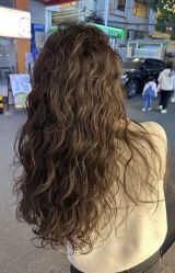 -IU潮牌·SALON