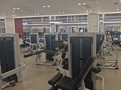 -英派斯健身旗舰店(海信国际中心馆)