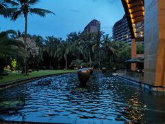 -三亚湾海居铂尔曼度假酒店