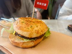 芝士和牛至尊堡-必胜客(姜堰北大街店)