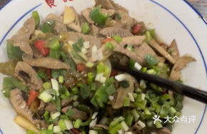Stir-fried Liver and Kidney Noodles