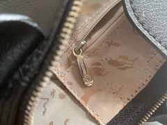 -Longchamp(佛罗伦萨小镇奥特莱斯店)